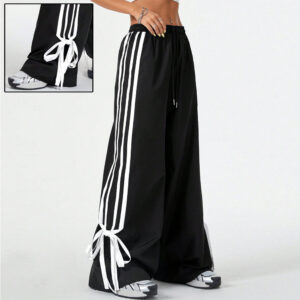 women drawstring cuffed sports trousers relaxed fit casual outfit
