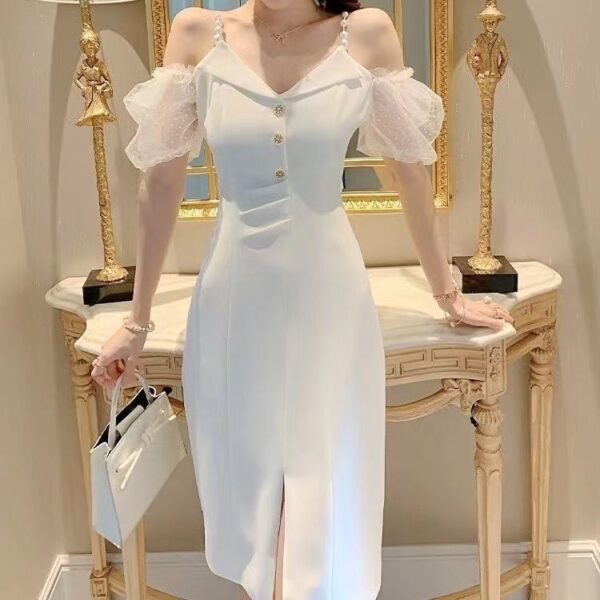 Light Luxury Off-shoulder Design V-neck Camisole Dress