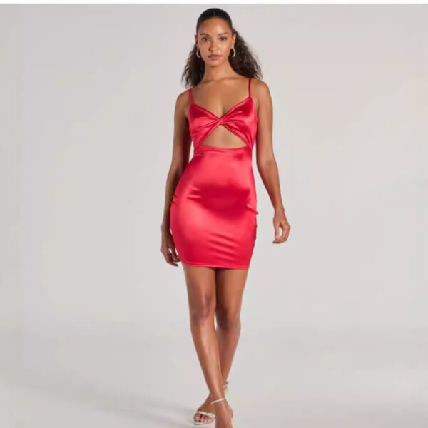 c972f30c-c2c9-41bd-b2a1-b72f3b3cd1cd.jpg Womens Summer Backless Hollowed-Out Strap Bodycon Dress