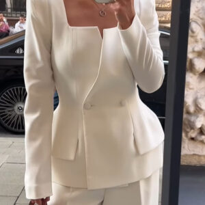 Two-button Square Collar Solid Color Blazer