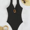New Sexy One-piece Women's Swimsuit Covers With A V-neck That Exudes A Sense Of Luxury