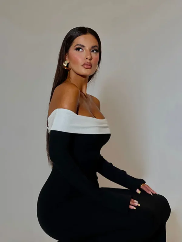 Shoulder Contrast Color Knitted Maxi Dress