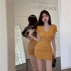 Sexy V-Neck Hollow Out Pleated Dress
