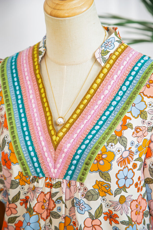 Multicolour Crochet V Neckline Puff Sleeve Boho Flower Blouse