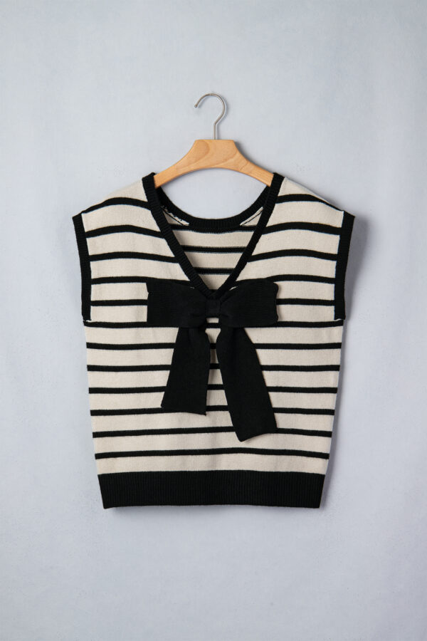 Black Stripe Bow Applique Short Sleeve Sweater