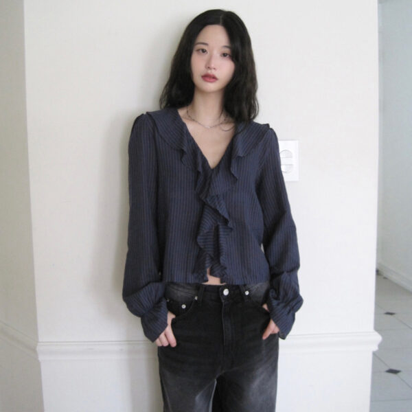 586266826 Style Striped V-Neck Ruffle Blouse Elegant Mature Look Loose Office Wear