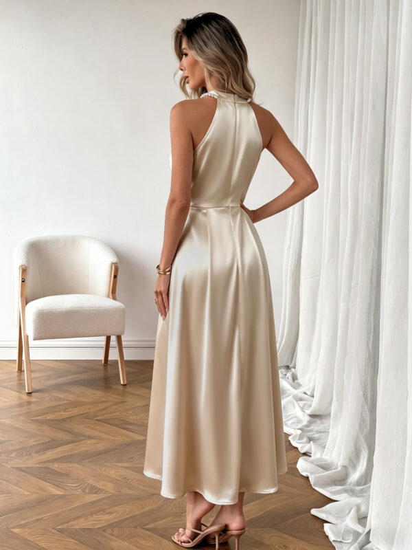 02760c97-1eeb-4524-af1a-2e43bfa5e22c.jpg Pearl Halter High Waist Flowy Midi Dress