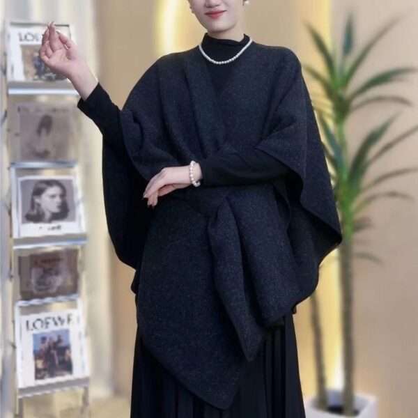 Faux Fur Collar Pom Pom Knitted Cardigan Cape
