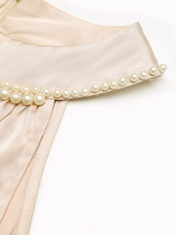 3e13d256-f977-492b-be48-0ee3b051febb.jpg Pearl Halter High Waist Flowy Midi Dress