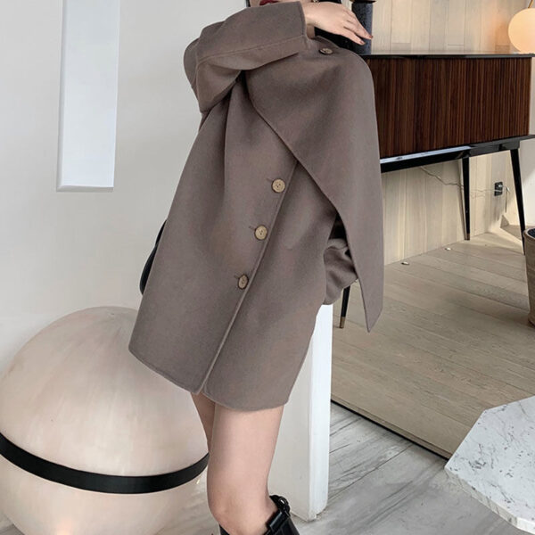 7780b880-f3d7-4de8-820f-f4feaeec29ec.jpg Women's Design Scarf Woolen Coat