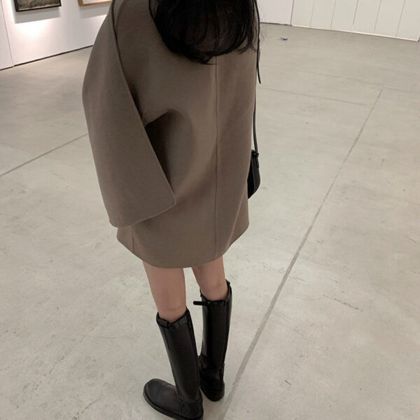 fdb733da-113c-4159-9b29-d1cd5473d97e.jpg Women's Design Scarf Woolen Coat